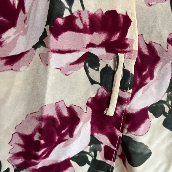 Stone Cold Fox SILK Floral Fox Robe Rose - Picture 8 of 13